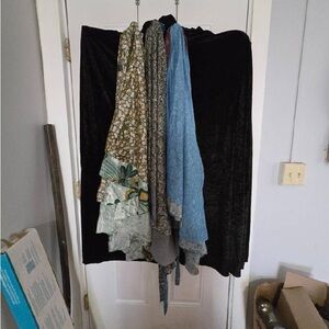 Stylish Floral and Blue Scarves Set